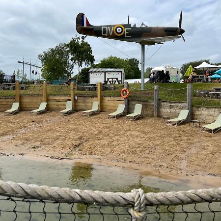 Holiday Home Breaks At Tattershall Lakes Coningsby Eksteriør billede