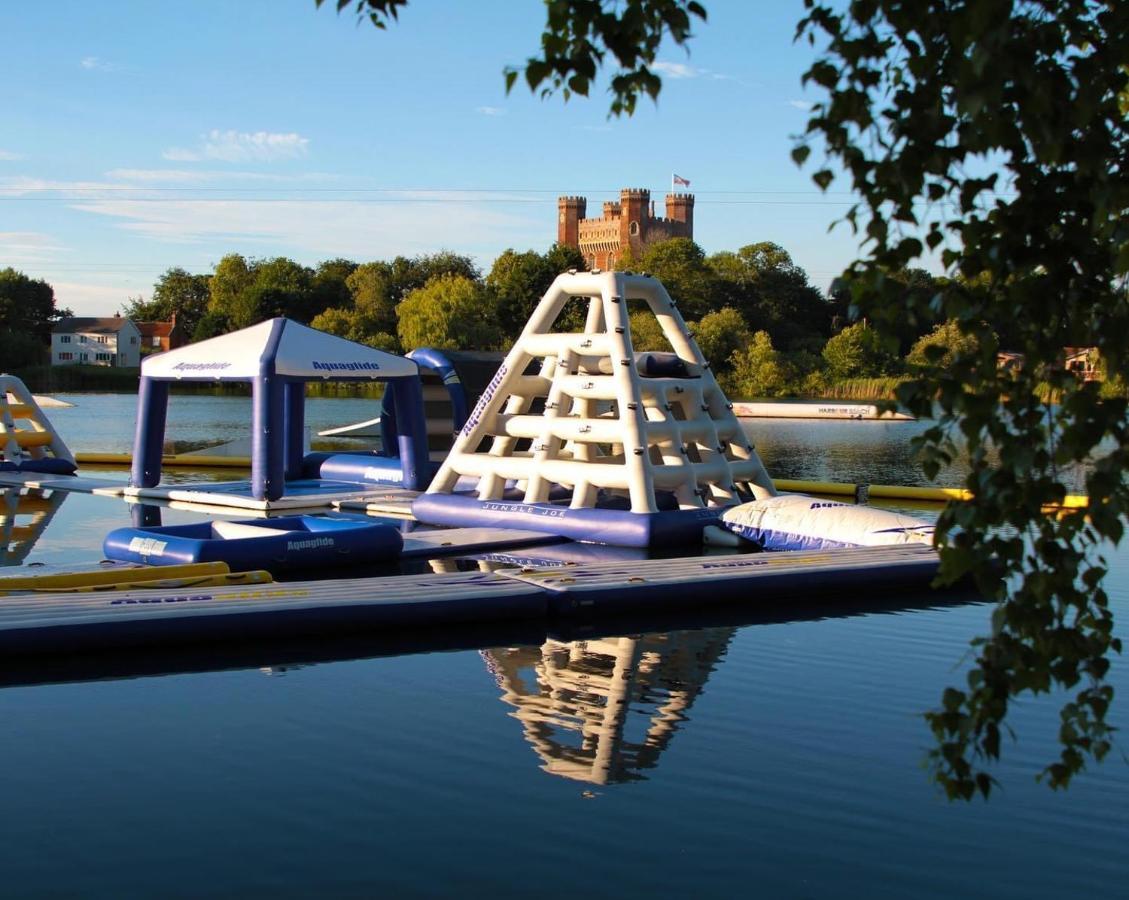 Holiday Home Breaks At Tattershall Lakes Coningsby Eksteriør billede