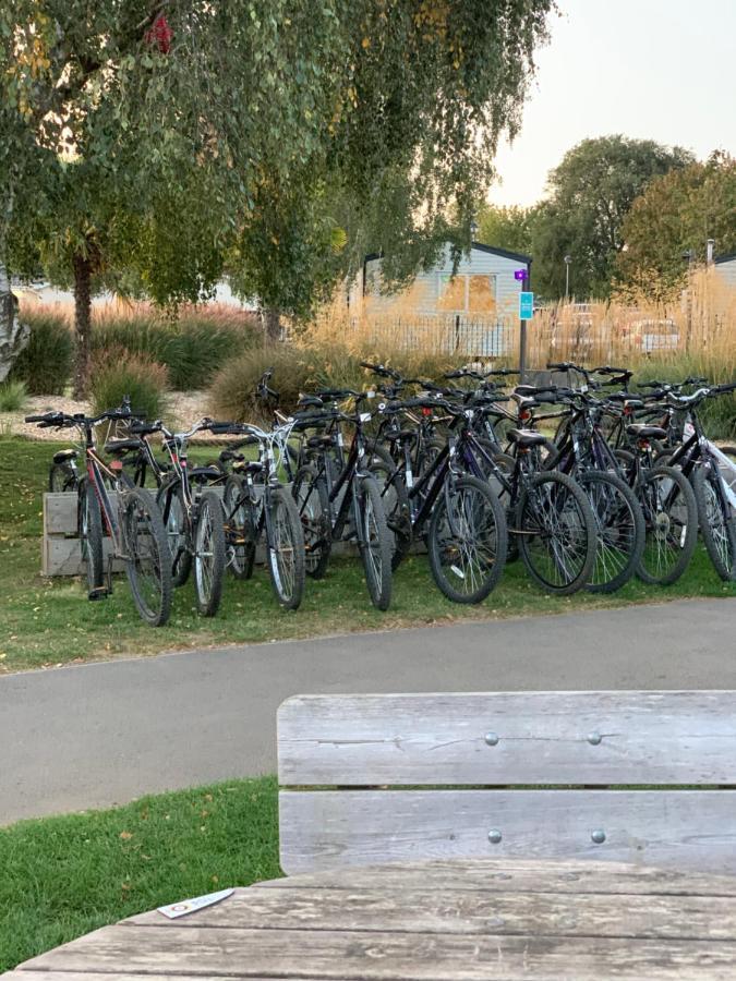 Holiday Home Breaks At Tattershall Lakes Coningsby Eksteriør billede