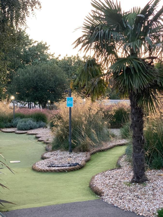 Holiday Home Breaks At Tattershall Lakes Coningsby Eksteriør billede