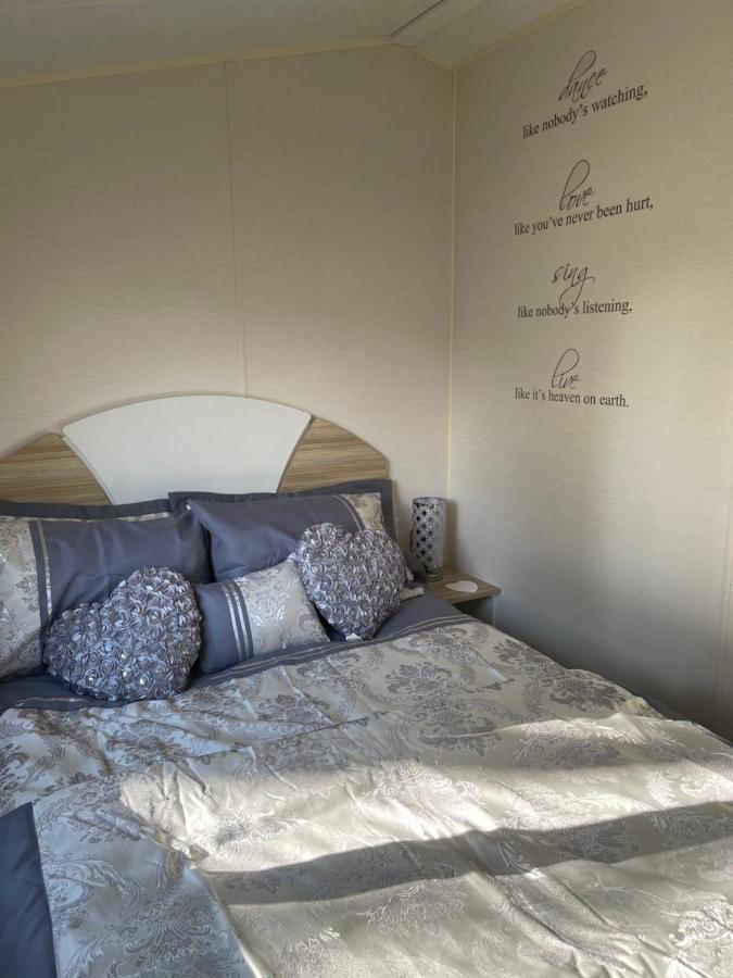 Holiday Home Breaks At Tattershall Lakes Coningsby Eksteriør billede