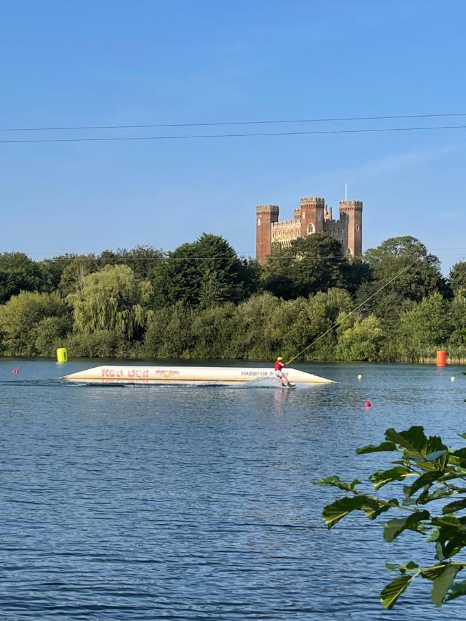 Holiday Home Breaks At Tattershall Lakes Coningsby Eksteriør billede