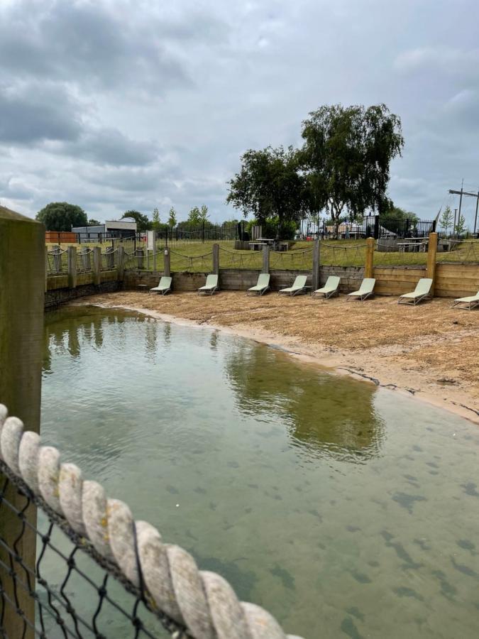 Holiday Home Breaks At Tattershall Lakes Coningsby Eksteriør billede